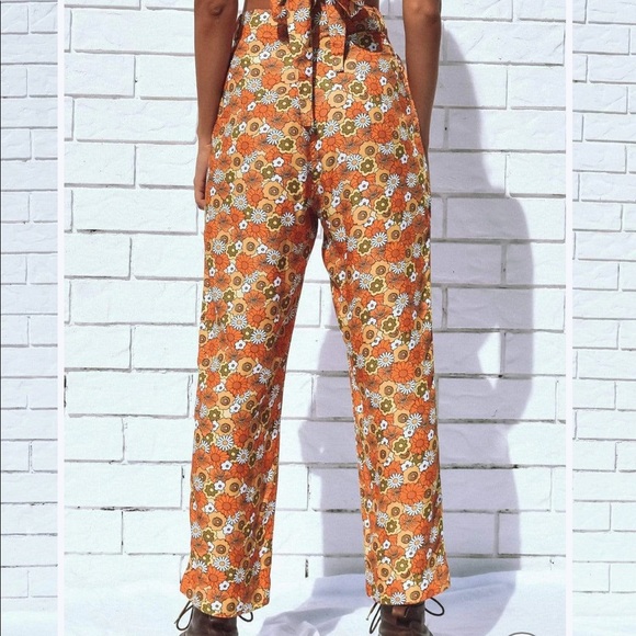 patterned pants🌼🌼 - Picture 2 of 3